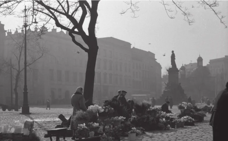 Kraków 1960 - Paryż 1962 - wystawa