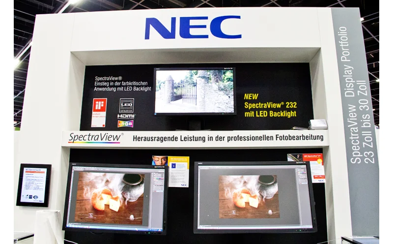 NEC - Centrum Papieru na Photokinie 2012